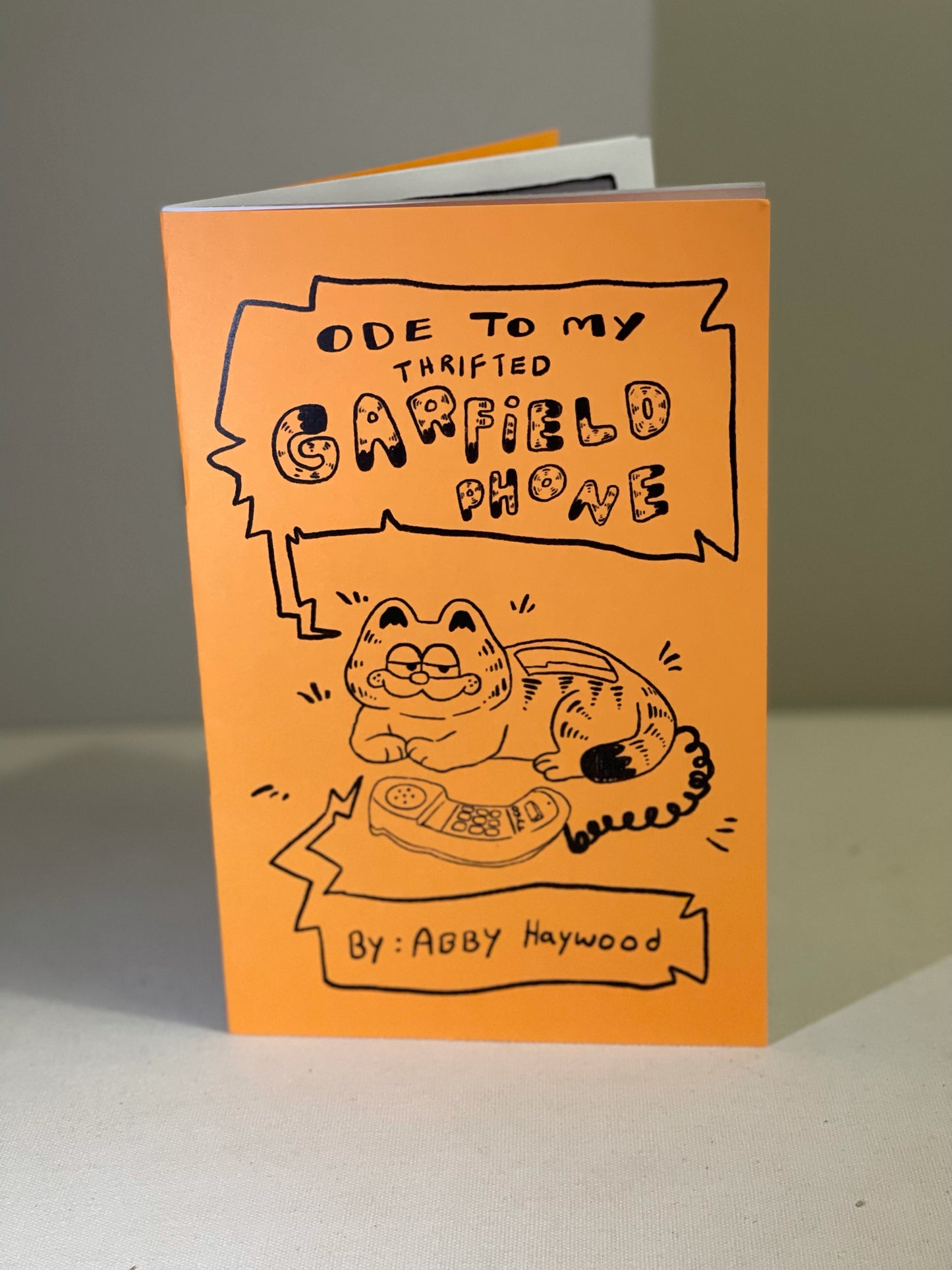 Zine: Ode to my thrifted Garfield phone